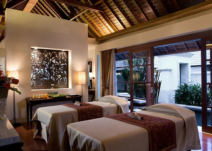 Villa The Royal Santrian *